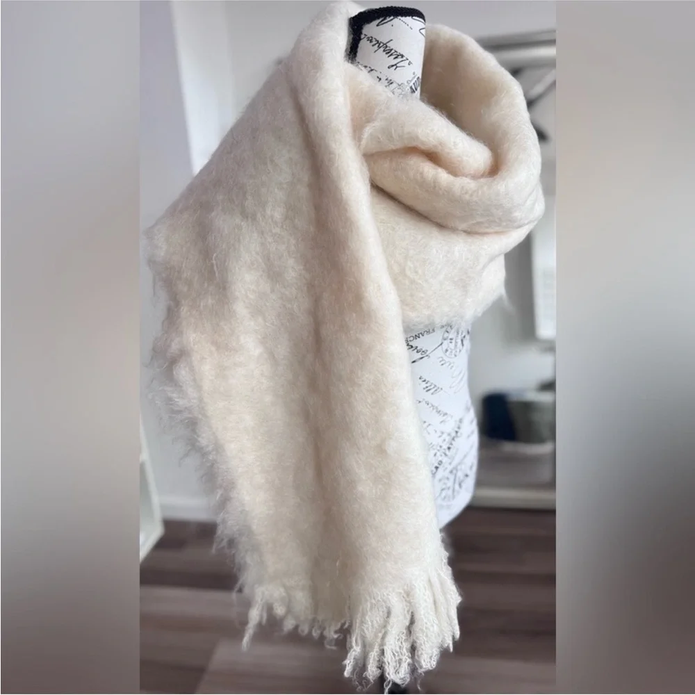 Vintage Beige Wool Chunky Scarf blanket Wrap